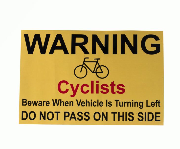 Do Not Pass Cyclist, Adhesive, 200 mm x 300 mm (7.9" x 11.8")